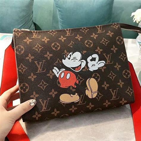 louis vuitton tasche mit mickey mouse